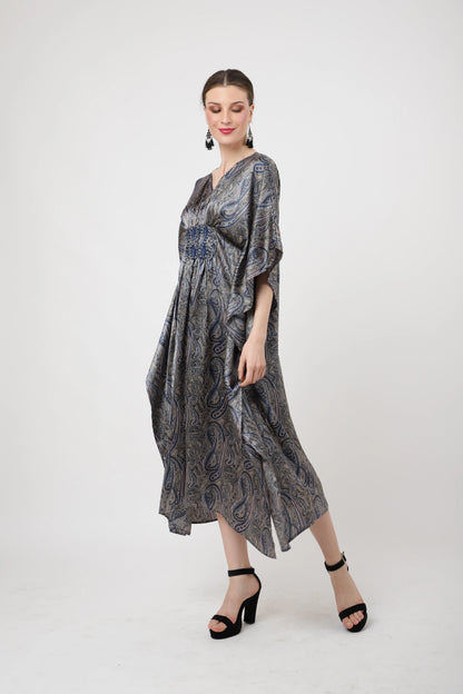 V-Shaped Neckline and Embroidery at the Waist Kaftan Dresses - Paisley