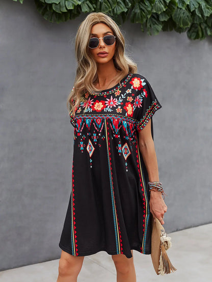 Boho Print Tunic Dress – Vibrant Floral Design in Two Stunning Colors